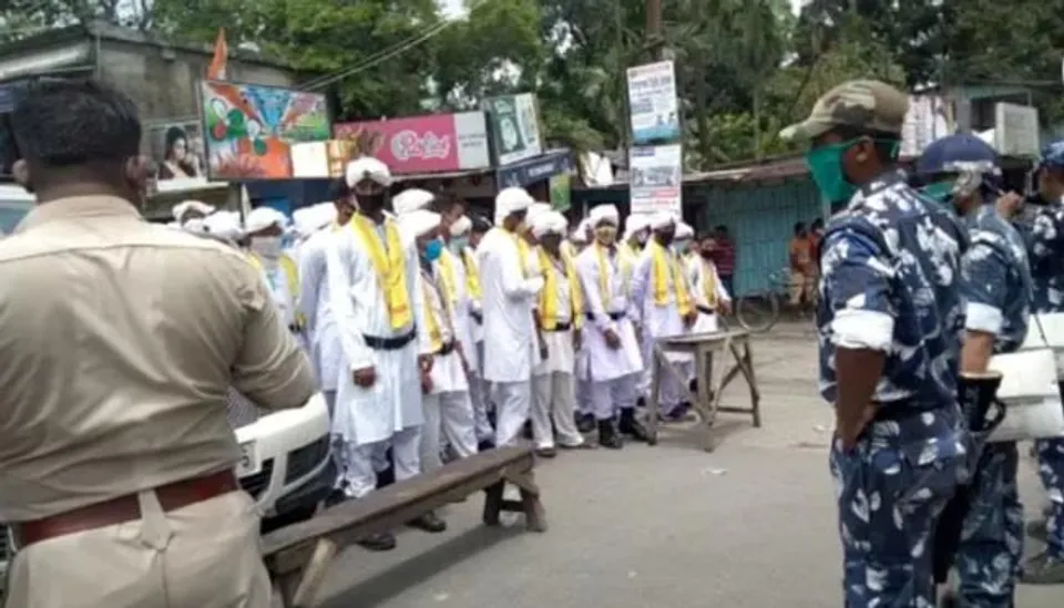 ফের নারায়ণী সেনাদের আটকে দিল পুলিশ