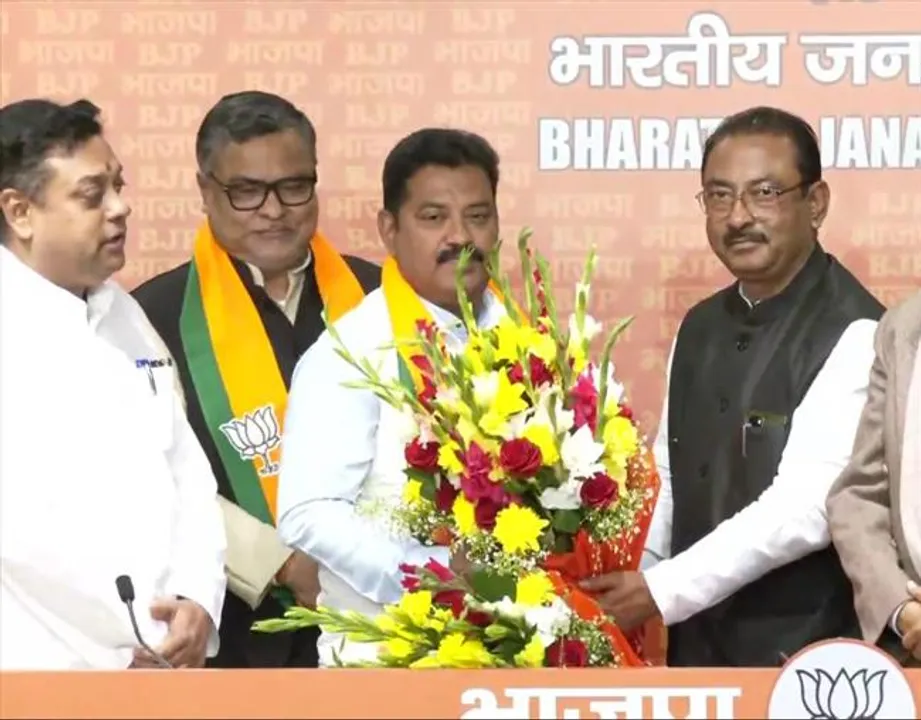 Tripura Polls: বিজেপিতে যোগ দিলেন প্রাক্তন তৃণমূল সভাপতি সুবল ভৌমিক, সিপিআই (এম) নেতা মোবশার আলি