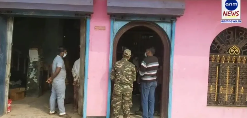 সারের দোকানে অভিযান প্রশাসনিক কর্তাদের, দেখুন ভিডিও