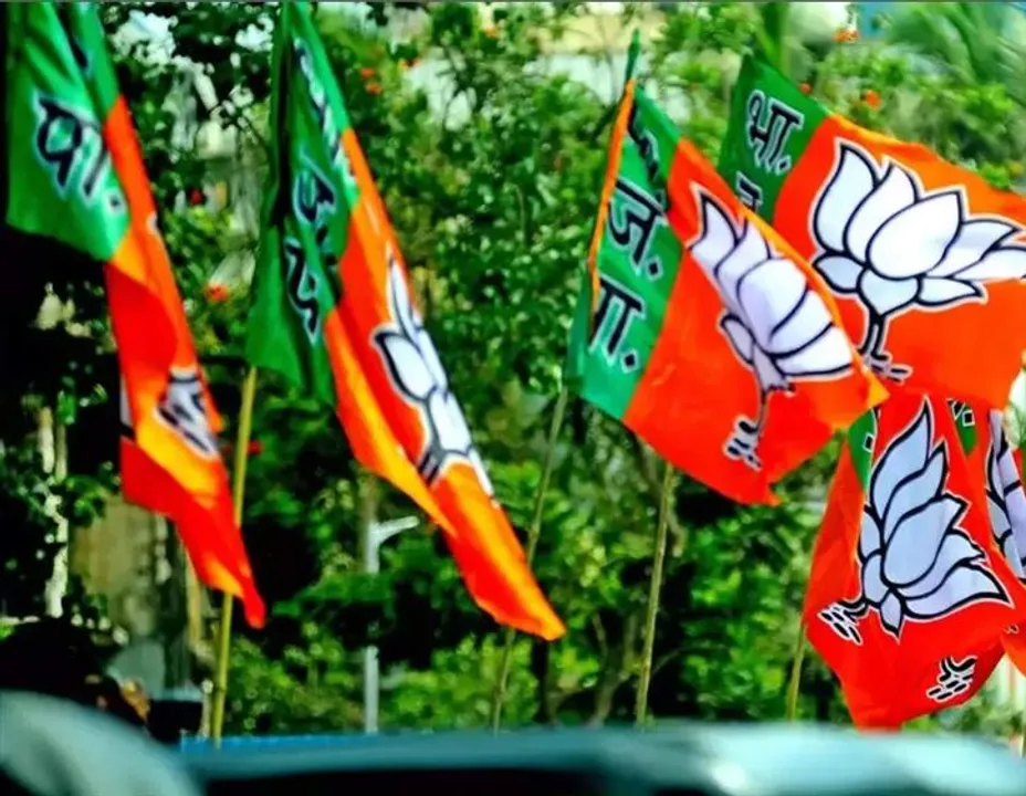 বঙ্গ বিজেপি নিয়ে কড়া পদক্ষেপ দিল্লির