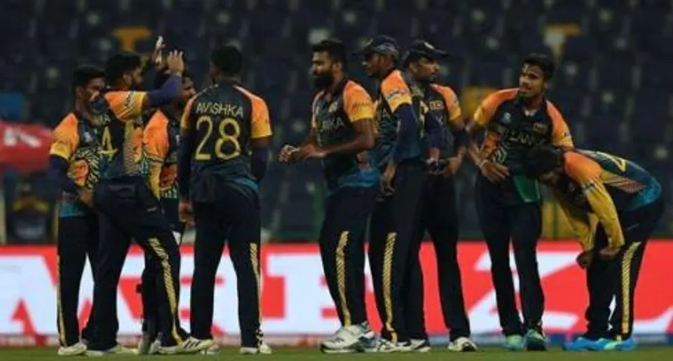 টি-২০ বিশ্বকাপের সুপার টুয়েলভে জায়গা করে নিল শ্রীলঙ্কা