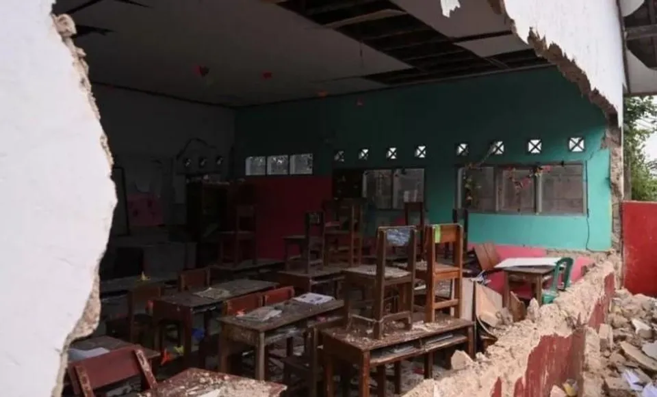 ইন্দোনেশিয়ায় ভূমিকম্পে মৃতের সংখ্যা বেড়ে ১৬২