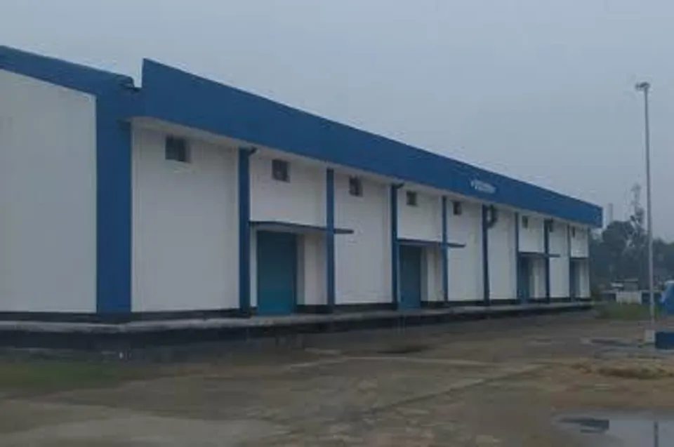 উদ্বোধনের এক বছর পরও ১০০টি স্টল বন্টন হয়নি