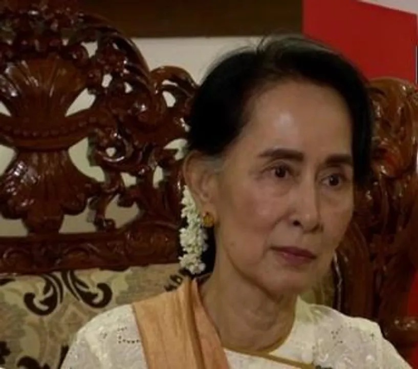 নির্বাচনে জালিয়াতের অভিযোগে ৩ বছরের জেল অং সান সু চি-র