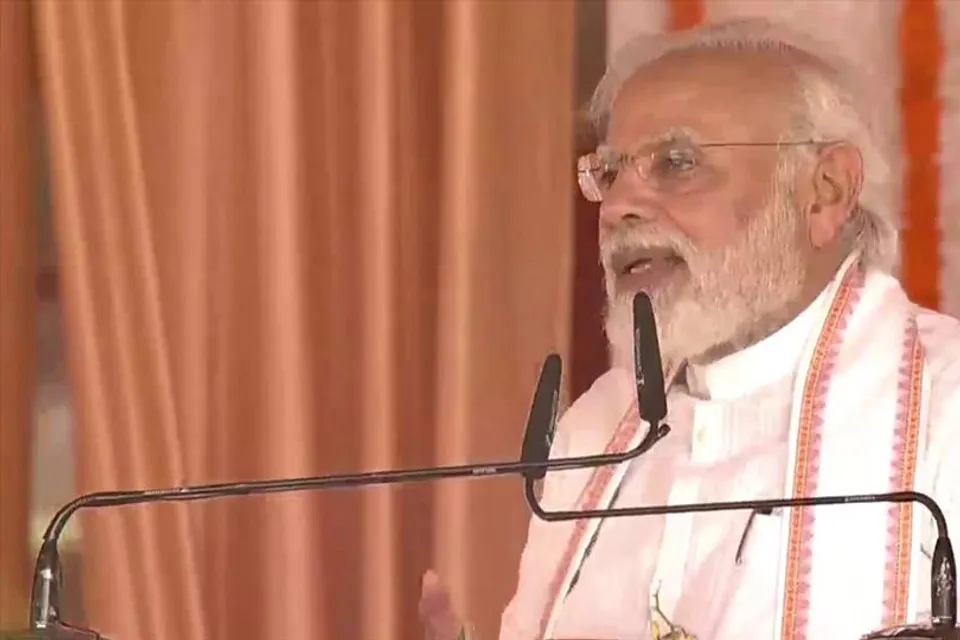 বারাণসীতে সেমিনারের উদ্বোধন করলেন প্রধানমন্ত্রী