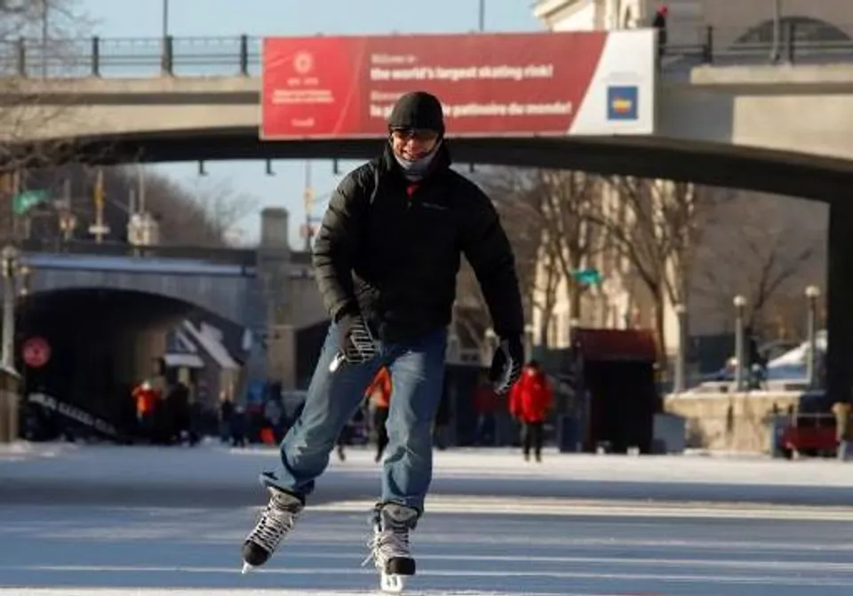 কানাডায় প্রথমবারের মতো বন্ধ হলো বিশ্বের সবচেয়ে বড় বরফের স্তূপ