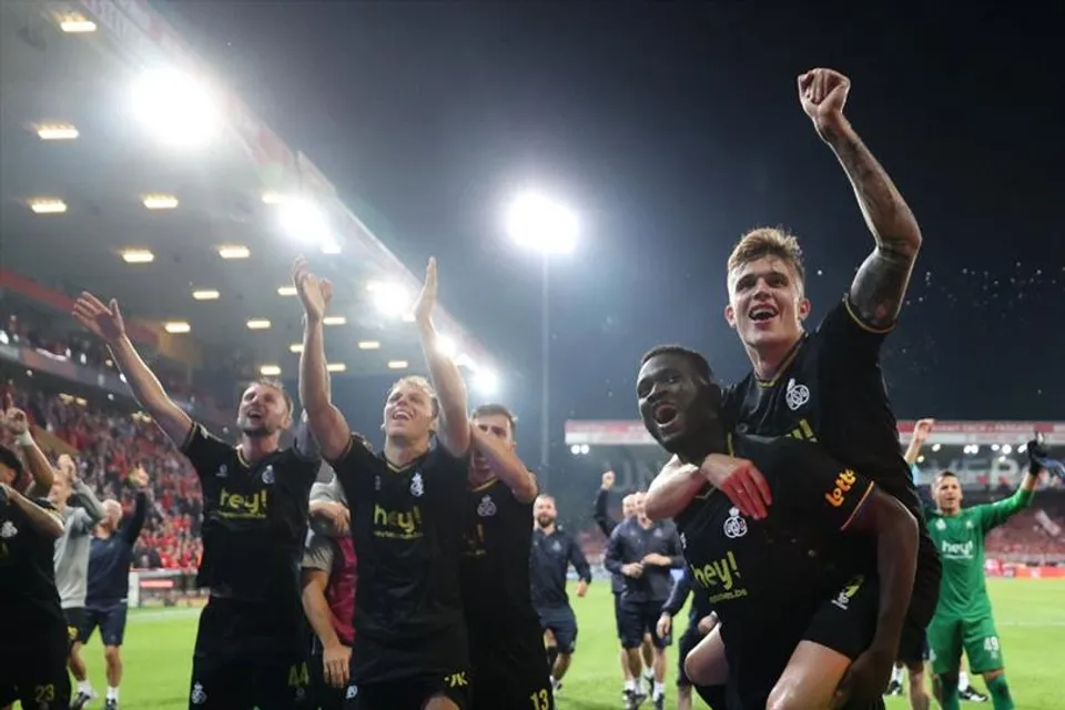 উয়েফা টুর্নামেন্টে প্রথম জয় পেল এই ক্লাব