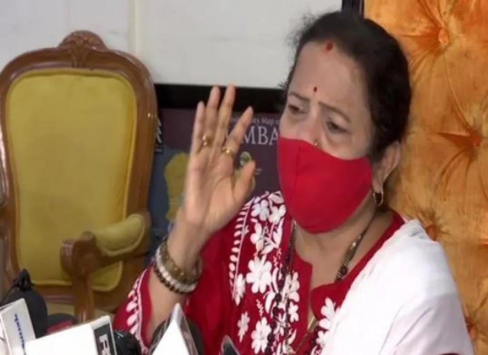 পুনরায় স্কুল  খোলার নির্দেশিকা জারি করলেন মুম্বইয়ের মেয়র