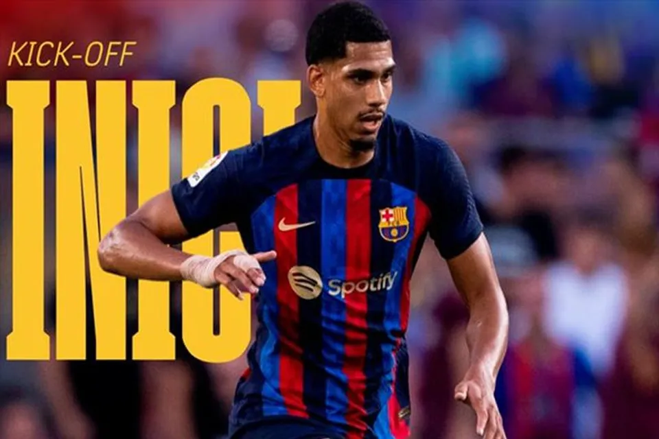 ১৪ মিনিটেই লাল কার্ড, এগিয়ে বার্সেলোনা