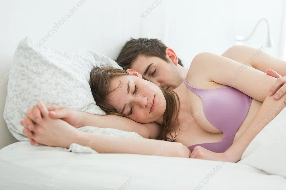 আরও রোমান্টিক হয়ে উঠুক মিলনের মুহূর্ত