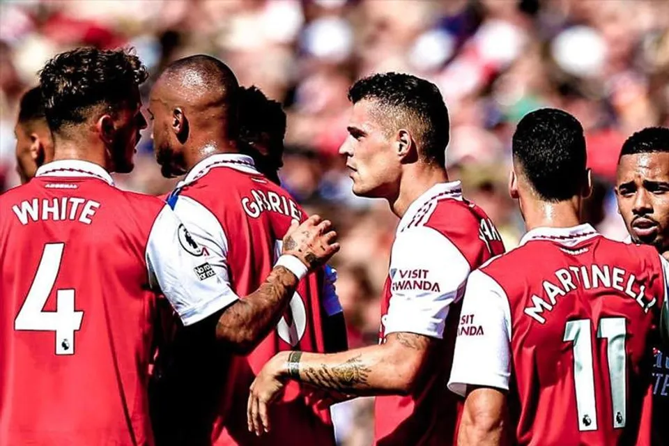 ওয়ান টাচ ফুটবলে বাজিমাত করল আর্সেনাল