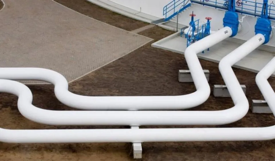 এবার পোল্যান্ডে রুশ তেলের পাইপলাইনে লিক