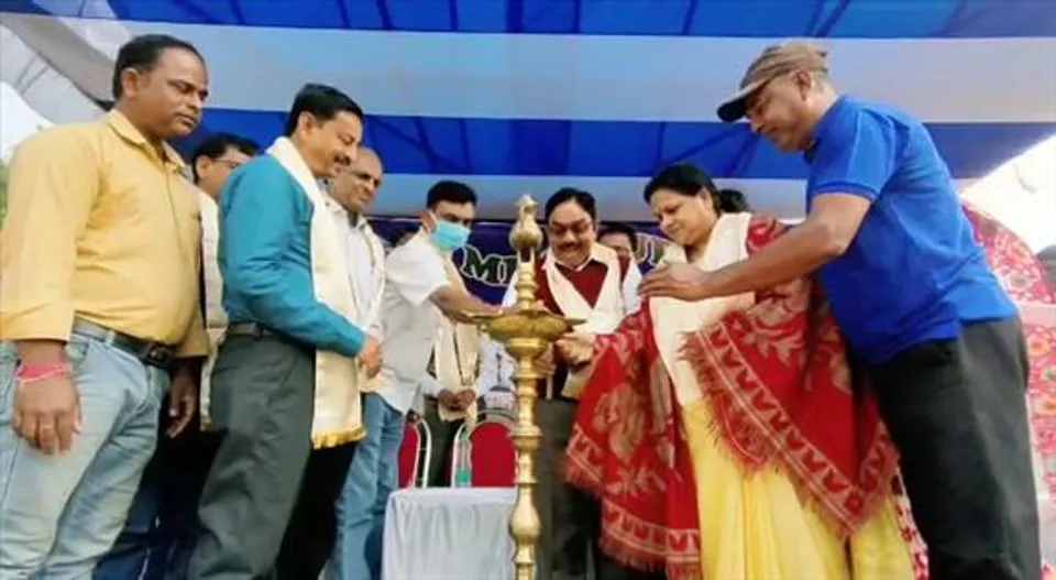 বিধায়ক কাপ ফুটবল টুর্নামেন্টের উদ্বোধন