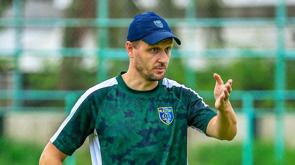 করোনা নিয়ে চিন্তিত ভুকোমানোভিচ