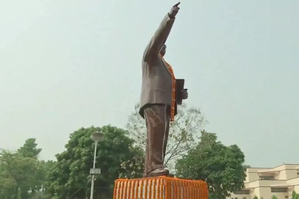 আম্বেদকর জয়ন্তীতে মুখ্যমন্ত্রীর সতর্কবার্তা