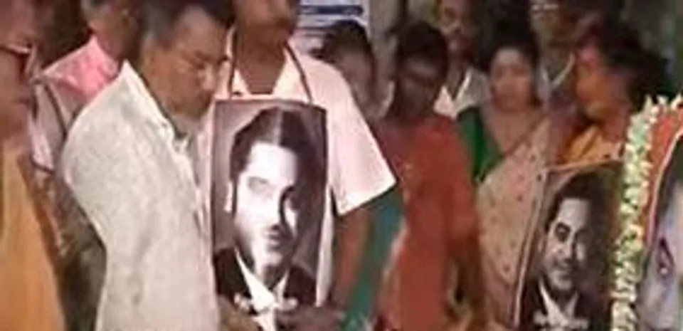 টালিগঞ্জে কিশোর কুমারের জন্মদিন পালনেও রাজনীতি