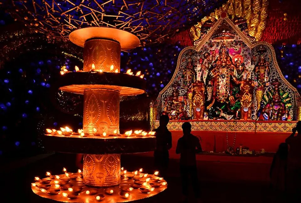 এবারে চক্রবেড়িয়া সর্বজনীনের থিম ‘বোধদয়’