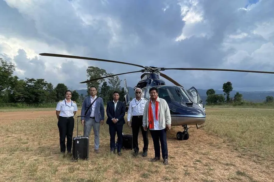 জরুরি অবতরণ মুখ্যমন্ত্রীর হেলিকপ্টারের