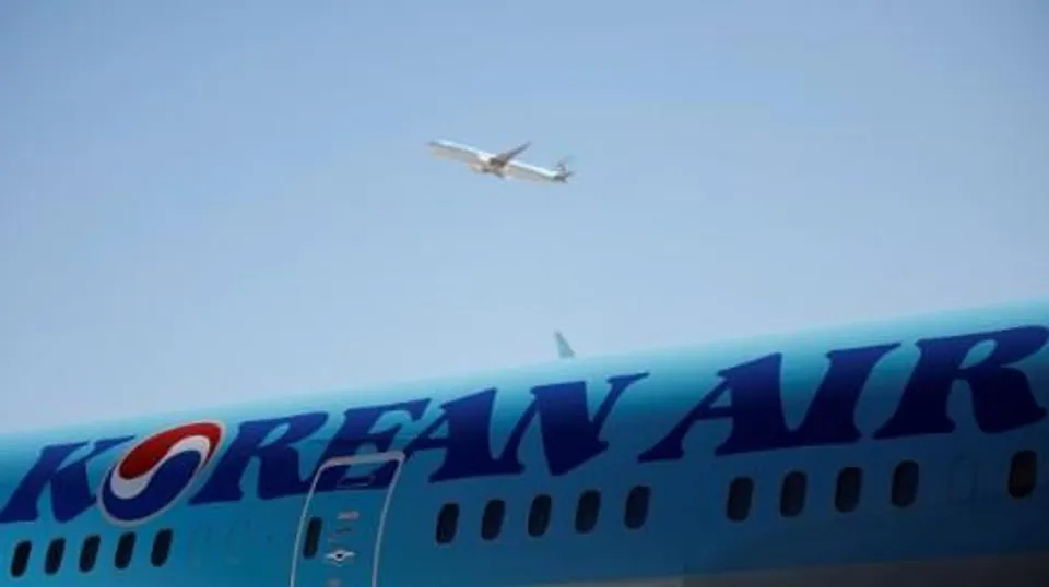 উড্ডয়নের আগেই কোরীয় বিমানের ভেতর থেকে গুলি উদ্ধার