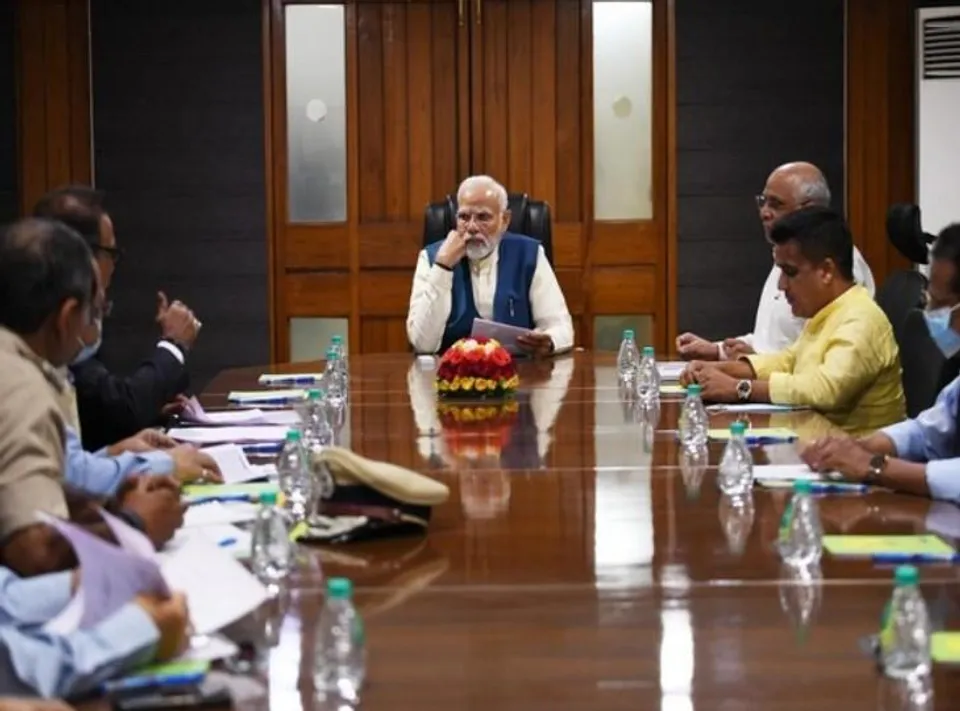 Morbi bridge collapse: পরিস্থিতি পর্যালোচনার জন্য উচ্চ পর্যায়ের বৈঠকে সভাপতিত্ব করেন প্রধানমন্ত্রী