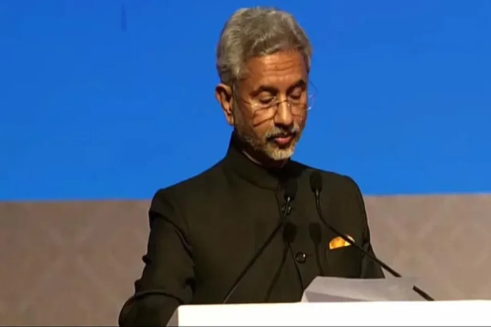 কোনও অসুবিধা ছাড়াই হানিমাধু আন্তর্জাতিক বিমানবন্দরের সম্প্রসারণ হবে: এস জয়শঙ্কর