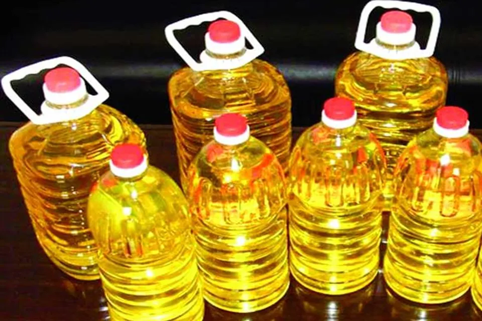 বাজেয়াপ্ত ৫৫০ লিটার ভেজাল সর্ষের তেল