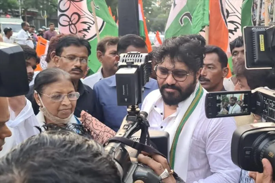 কেন্দ্র বিরোধী তৃণমূলের মিছিলের নেতৃত্বে বিধায়ক বাবুল