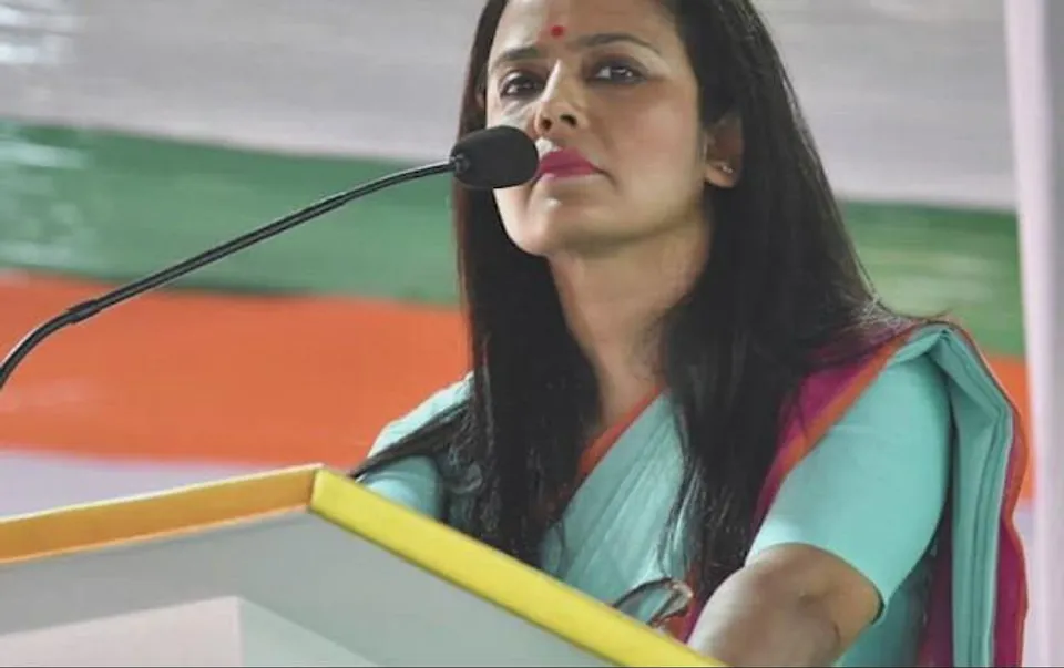 সোনিয়া-স্মৃতি ইরানি বিতর্কে এবার মুখ খুললেন মহুয়া