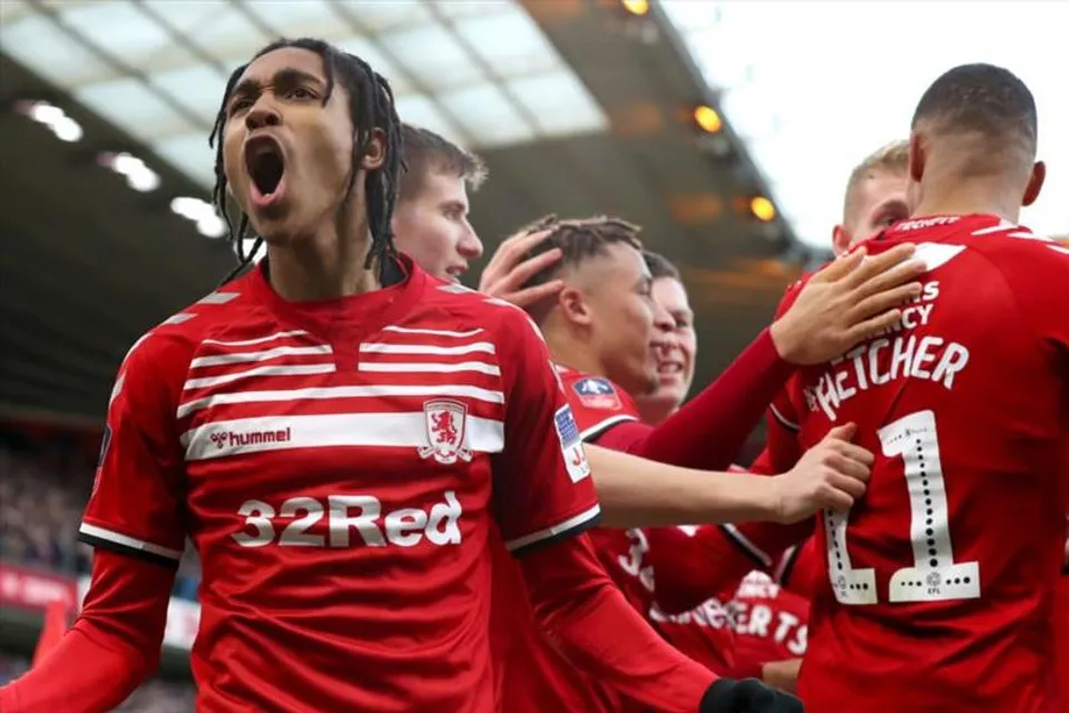 এই ফুটবলারকে নিশ্চিত করল টটেনহ্যাম