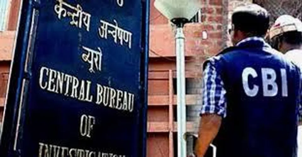 সিবিআই-এর মুখোমুখি ঝালদার আইসি