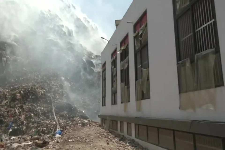 অগ্নিকাণ্ডের জেরে বন্ধ হল স্কুলের দরজা