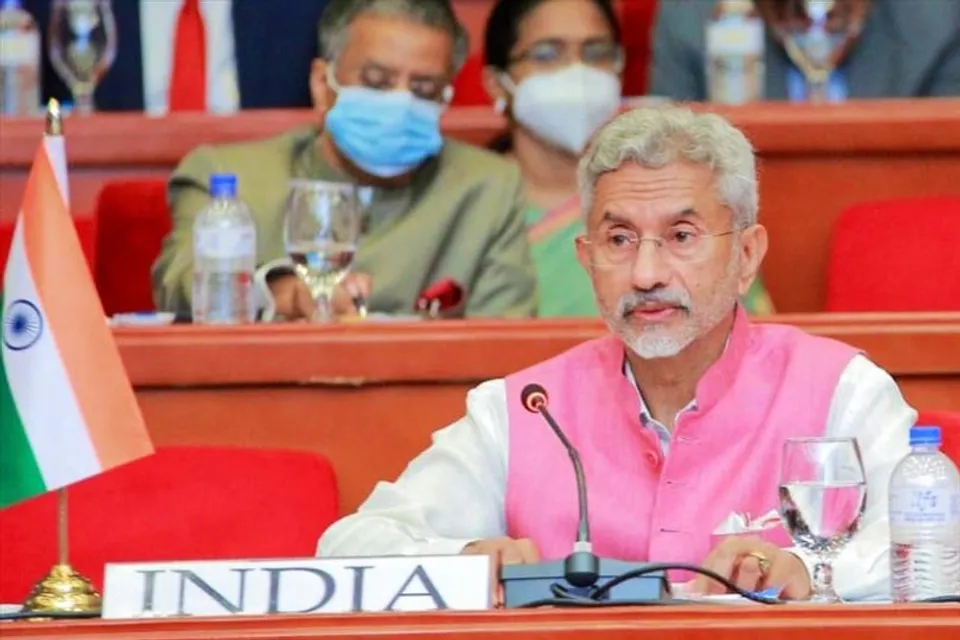 কলম্বোর বিমসটেক মন্ত্রী পর্যায়ের বৈঠকে যোগ দিলেন ভারতের বিদেশমন্ত্রী