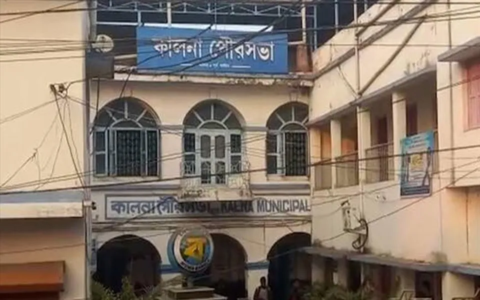 আবাস আঁচে উত্তপ্ত কালনা