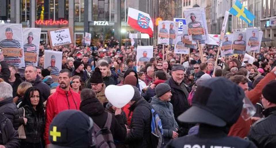 করোনা মোকাবেলায় জার্মানিতে আরো কড়াকড়ি