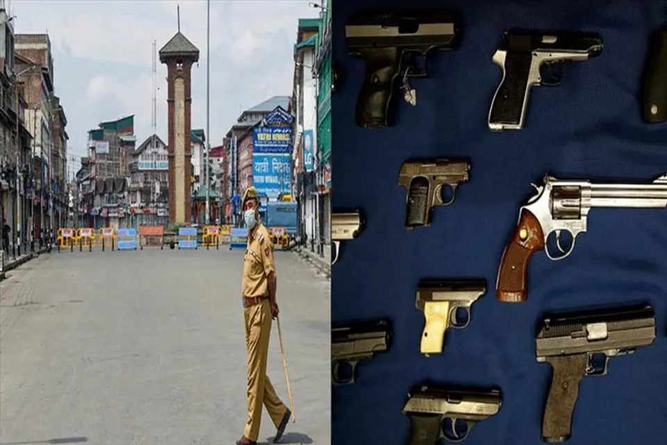 বড় অস্ত্র লাইসেন্স কেলেঙ্কারির হদিশ উপত্যকায়, সিবিআই-এর জালে বহু জেলা ম্যাজিস্ট্রেট