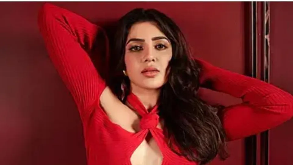 'কফি উইথ করণ'-এ আত্মপ্রকাশ করছেন সামান্থা রুথ প্রভু?