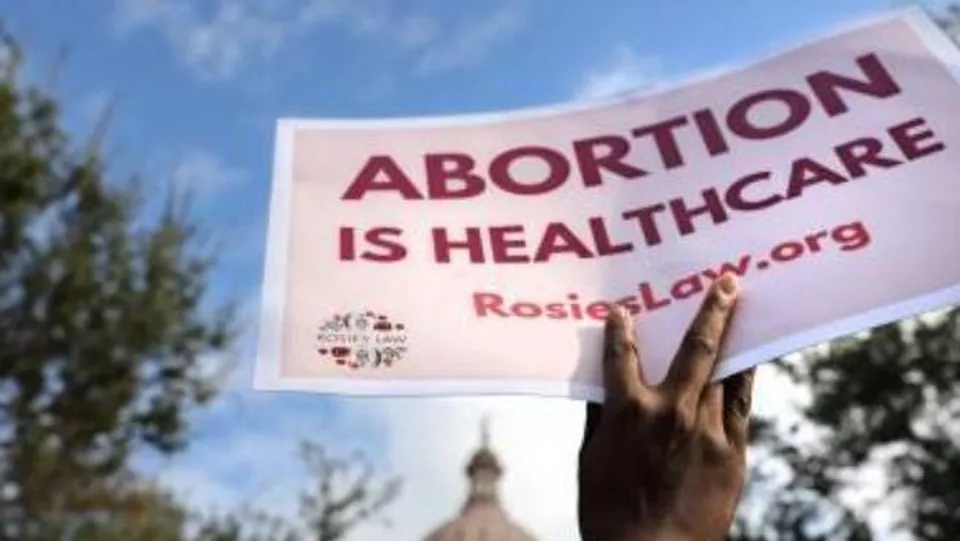 গর্ভপাতের উপর 'বিজ্ঞাপন' নিষেধাজ্ঞা তুলে দেওয়ার পক্ষে ভোট দিল জার্মান আইন প্রণেতারা