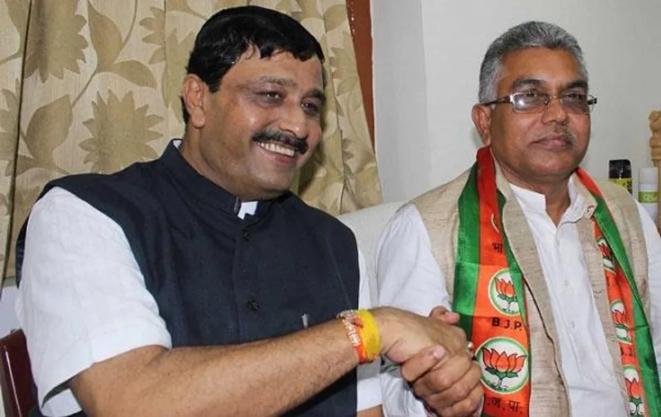 দলের জঞ্জাল ফাঁকা হোক, রাহুলের সুর দিলীপের গলায়!