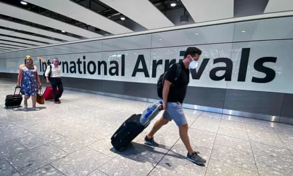 আজ থেকে ব্রিটেন ভারতীয় ভ্রমণকারীদের জন্য ভ্রমণ বিধিনিষেধ শিথিল করল