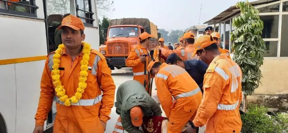 তুরস্কে ১০ দিনের উদ্ধার অভিযান শেষে ভারতে ফিরেছে এনডিআরএফ দল