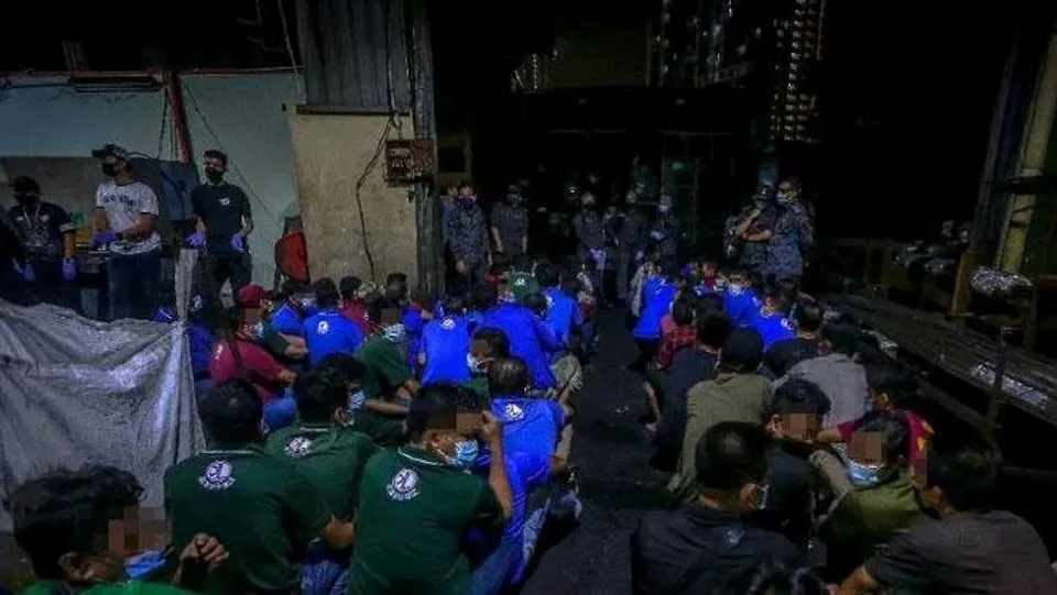 মালয়েশিয়ায় ১২৯ জন অবৈধ অভিবাসী আটক