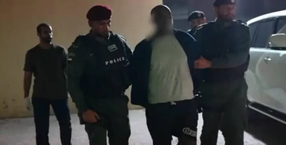 বিশ্বের ‘মোস্ট ওয়ানটেড’ মানবপাচারকারী গ্রেফতার