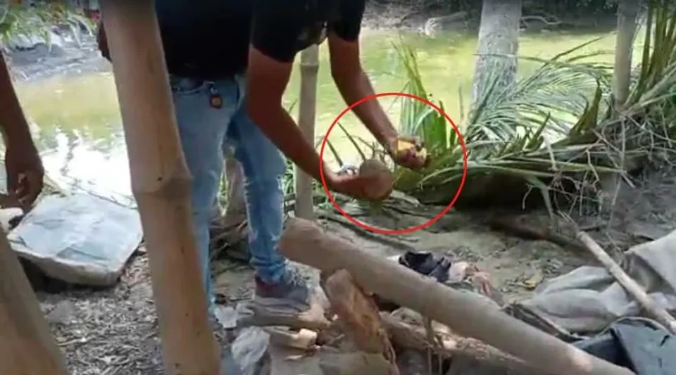 বোমাকে বল ভেবে খেলতে গিয়ে বিস্ফোরণে আহত শিশু!