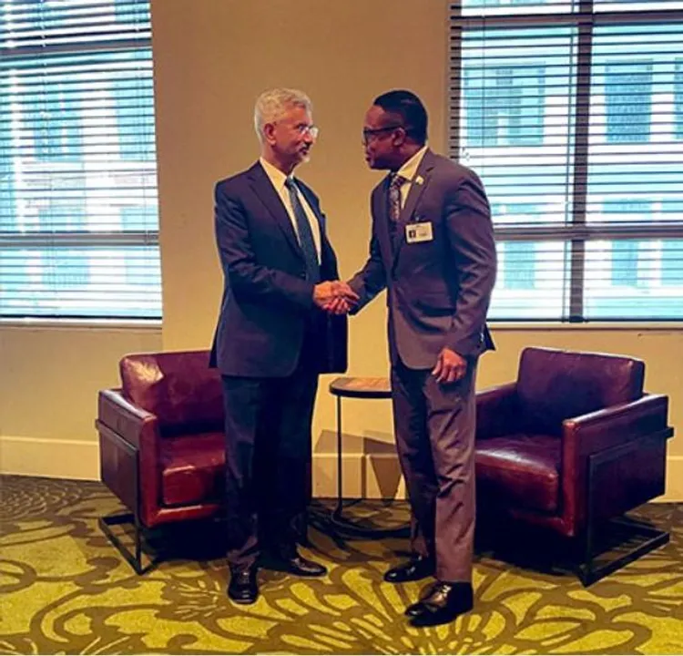 ত্রিনিদাদ ও টোবাগোর সঙ্গে দ্বিপাক্ষিক আলোচনা জয়শঙ্করের