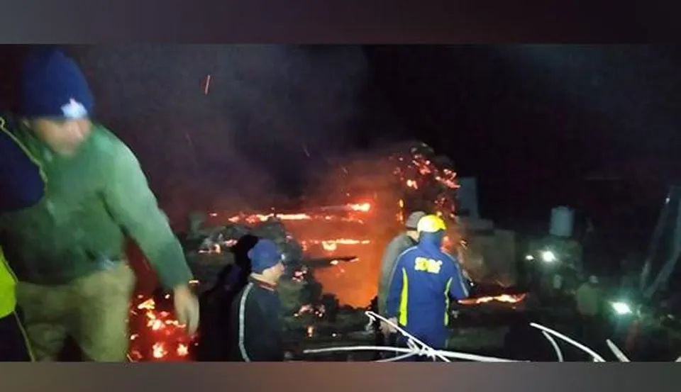 উত্তরাখণ্ডের উত্তরকাশিতে ভয়াবহ অগ্নিকাণ্ডে পুড়ে ছাই ৩ টি বাড়ি