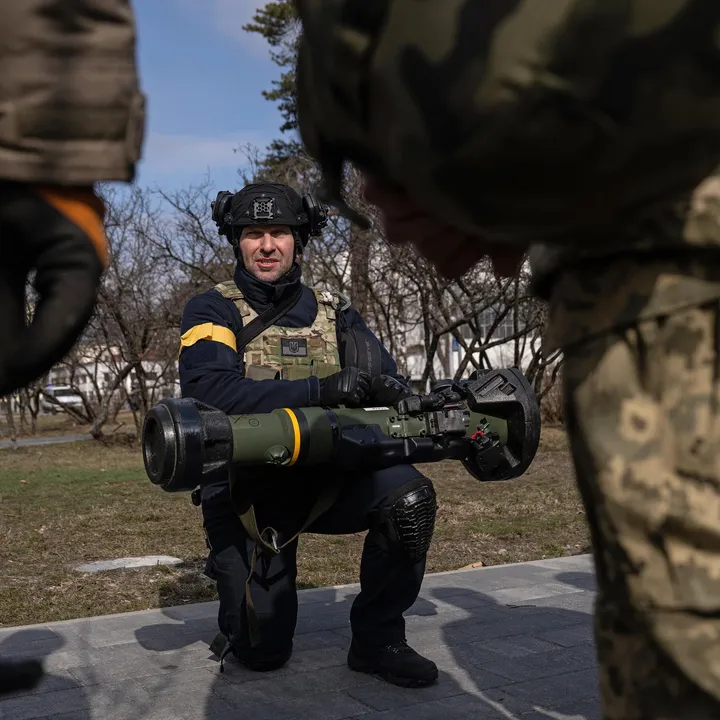 ইউক্রেনের উত্তর-পূর্বাঞ্চলীয় শহরগুলোতে হামলা চালাতে কামিকাজে ড্রোন ব্যবহার করছে রুশ বাহিনী