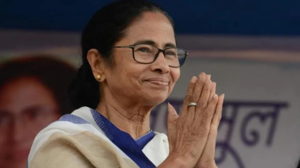 ‘১৫ ফুটের বীর চিলা রায়ের মূর্তি বসানো হবে’,  মমতা