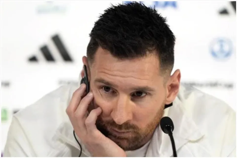 বড় শাস্তির মুখে পড়তে পারে মেসির পুরনো ক্লাব