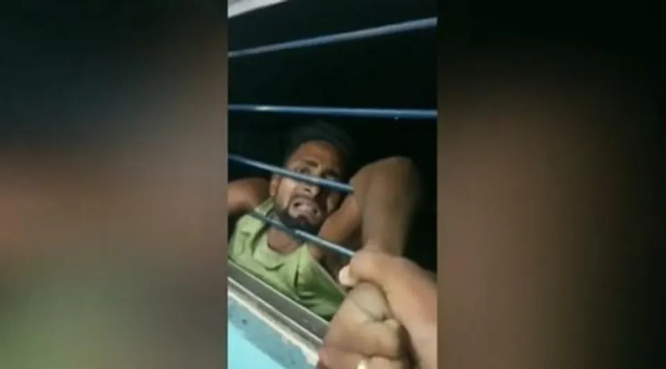 মোবাইল চুরি করতে এসে বিপদে চোর, ট্রেনের বাইরে ঝুলে রইলেন ১০ কিলোমিটার