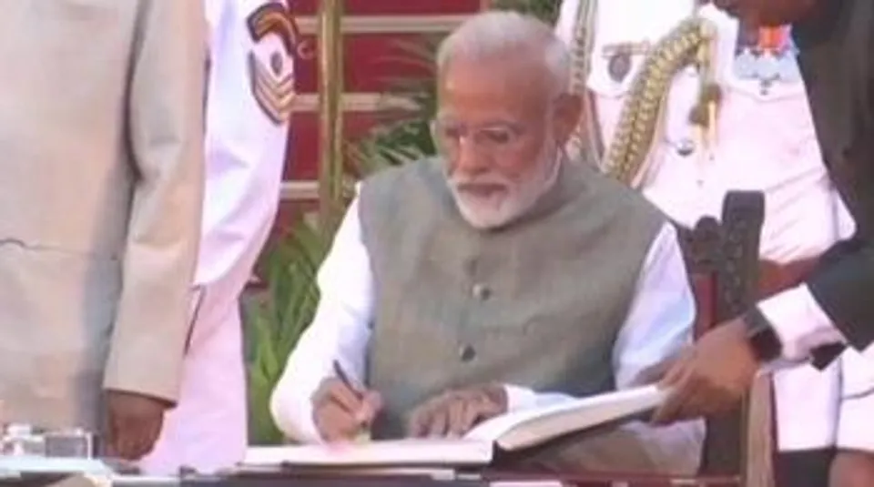 নয়া মন্ত্রীদের শপথগ্রহণ অনুষ্ঠান সরাসরি